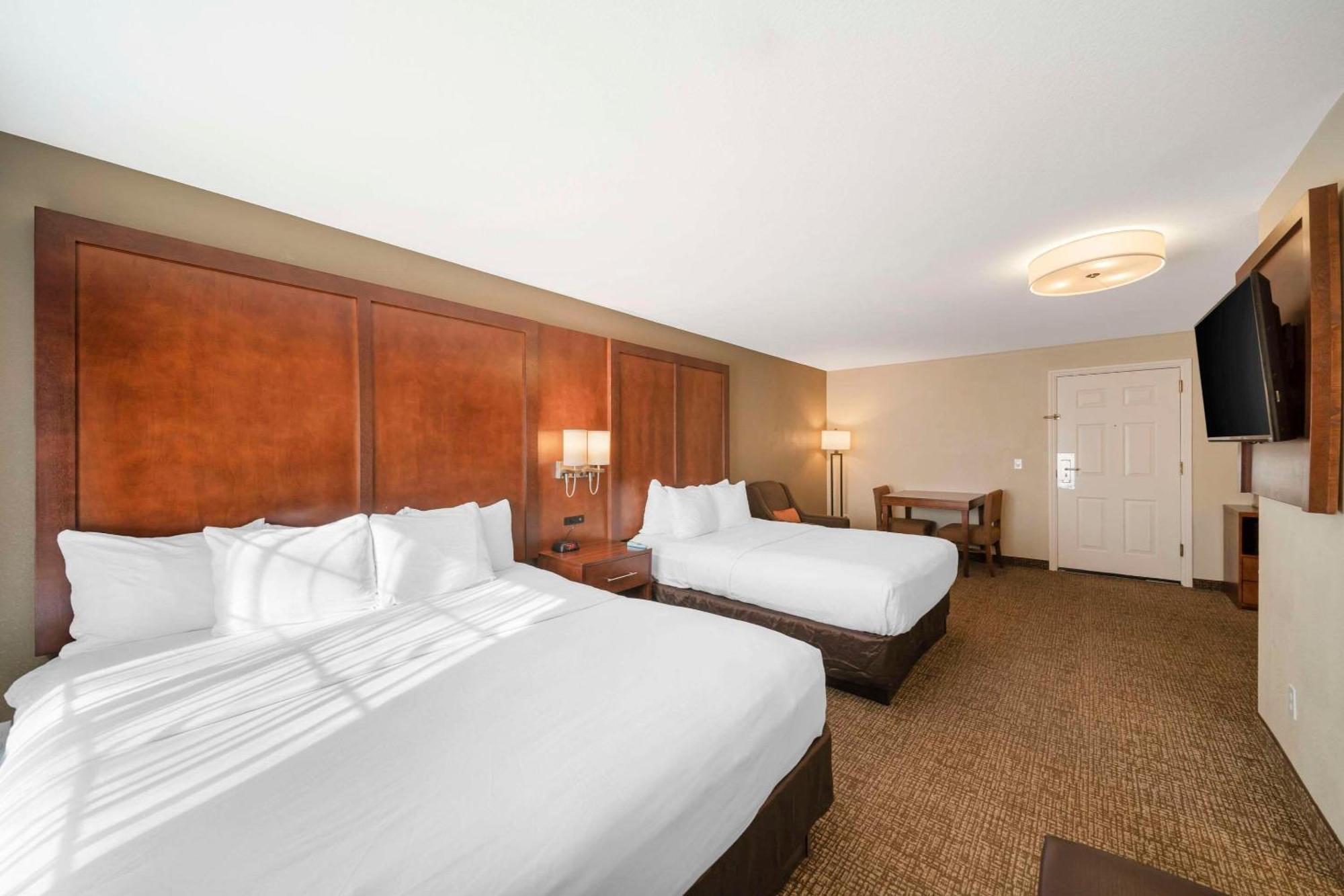 Comfort Suites Red Bluff Near I-5 מראה חיצוני תמונה