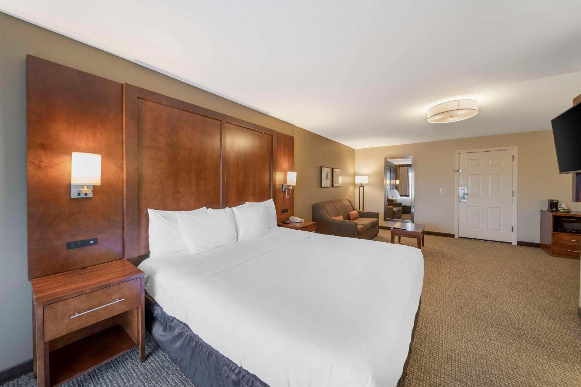 Comfort Suites Red Bluff Near I-5 מראה חיצוני תמונה