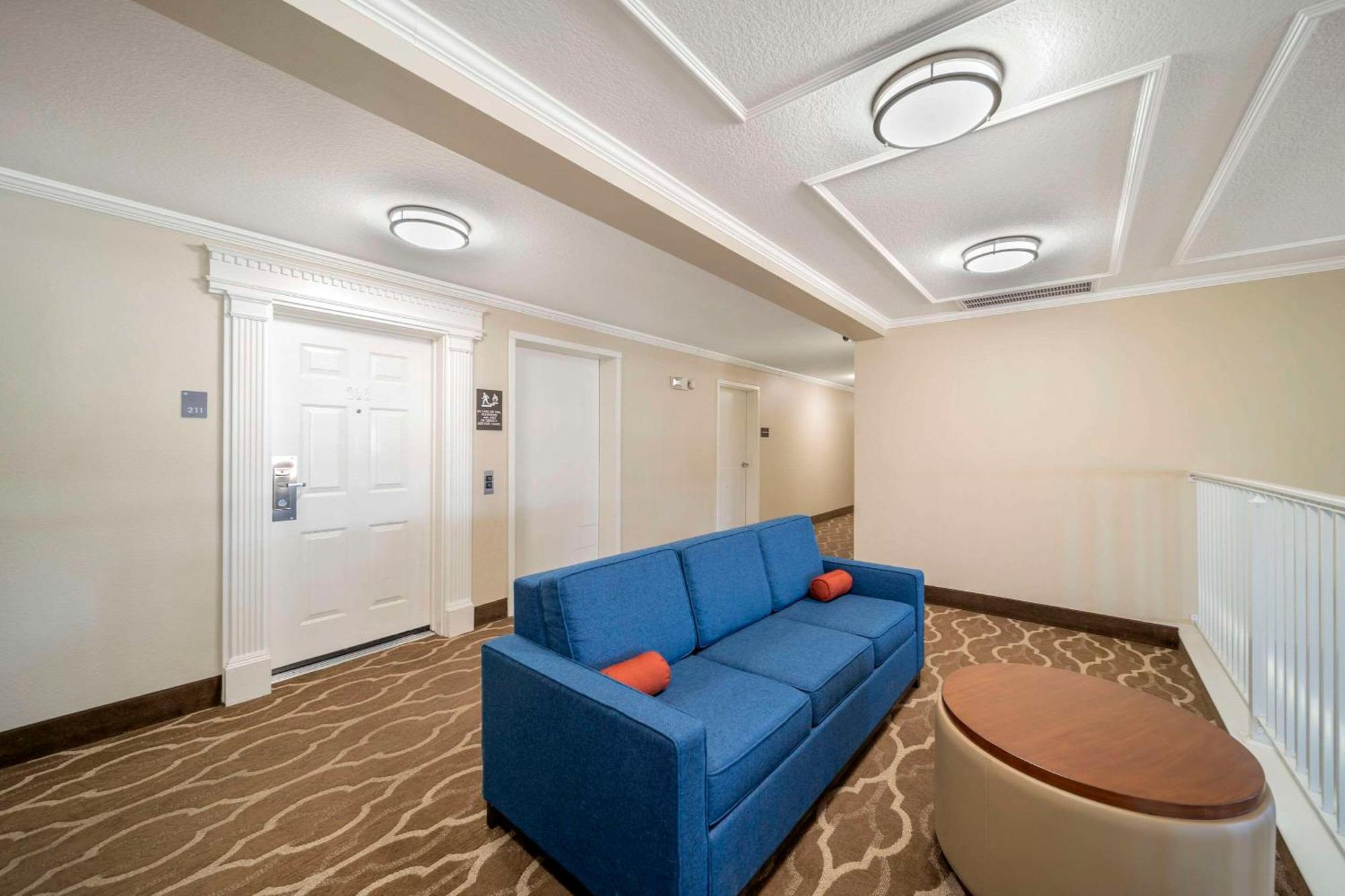 Comfort Suites Red Bluff Near I-5 מראה חיצוני תמונה