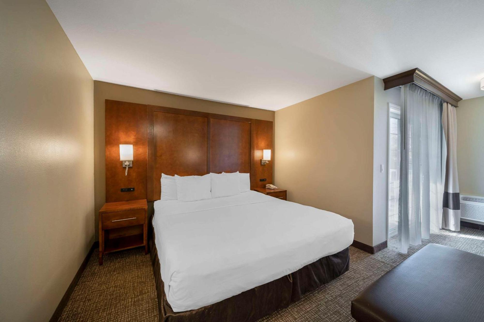 Comfort Suites Red Bluff Near I-5 מראה חיצוני תמונה