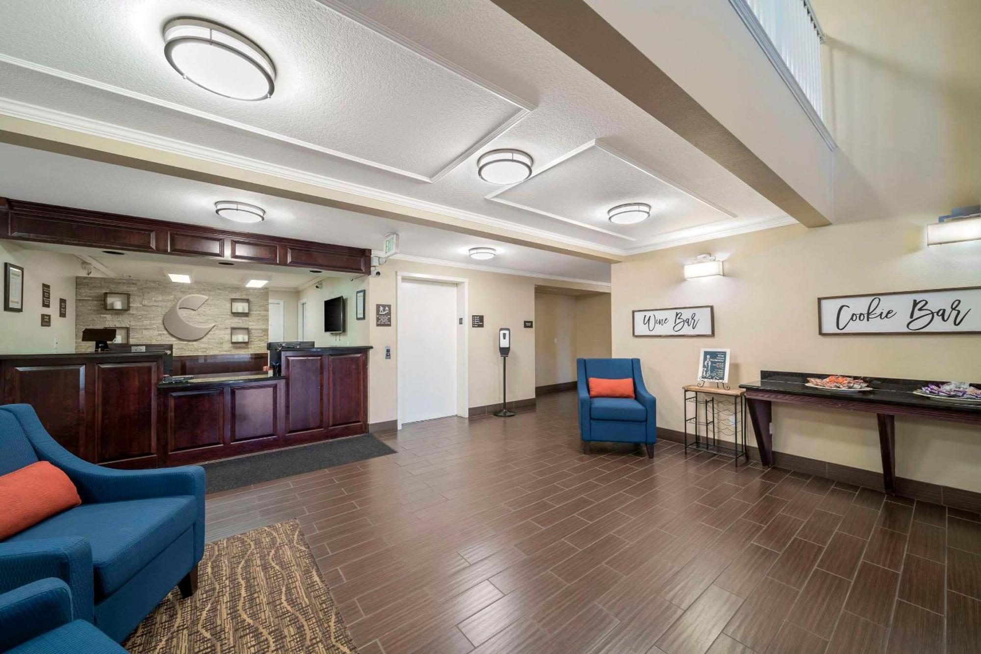 Comfort Suites Red Bluff Near I-5 מראה חיצוני תמונה
