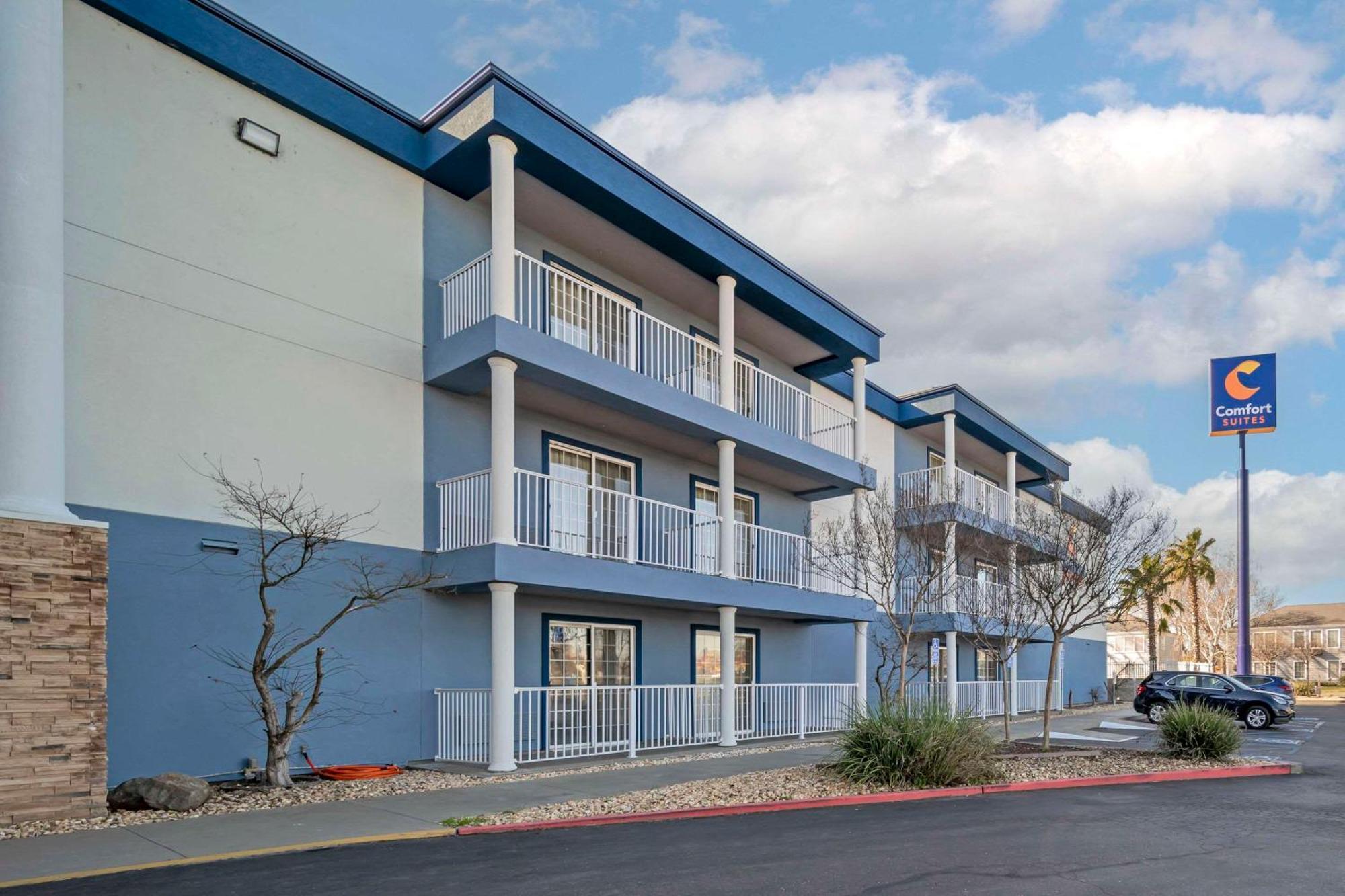 Comfort Suites Red Bluff Near I-5 מראה חיצוני תמונה
